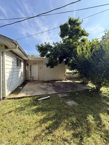 2173 Newcomer Lane Beech Grove IN 46107