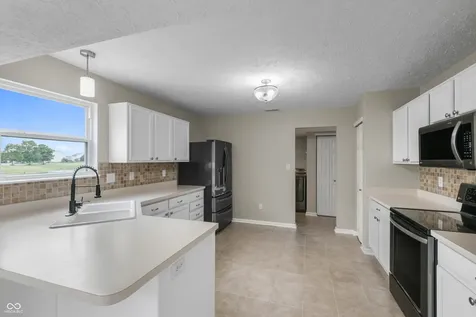 2917 Limber Pine Drive Whiteland IN 46184
