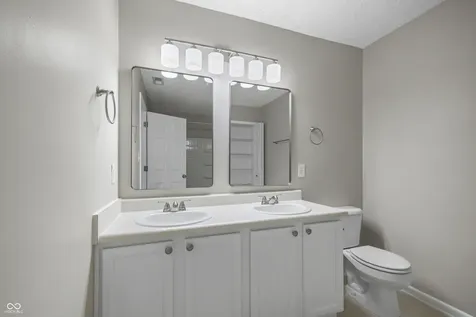 2917 Limber Pine Drive Whiteland IN 46184