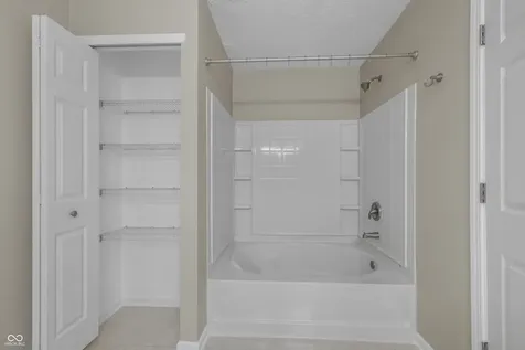 2917 Limber Pine Drive Whiteland IN 46184