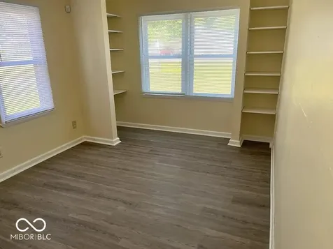 1303 E Castle Avenue Indianapolis IN 46227