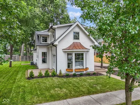 122 E 32nd Street Indianapolis IN 46205