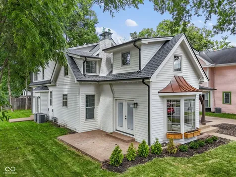 122 E 32nd Street Indianapolis IN 46205
