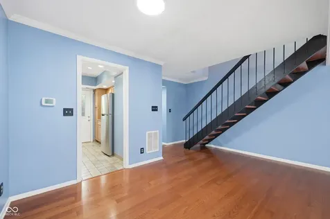7447 Country Brook Drive Indianapolis IN 46260