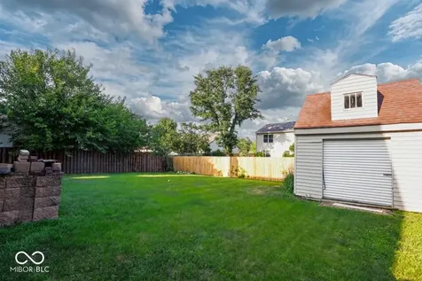 5537 Story Court Indianapolis IN 46221