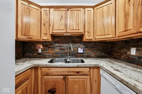 410 S Post Road Indianapolis IN 46219