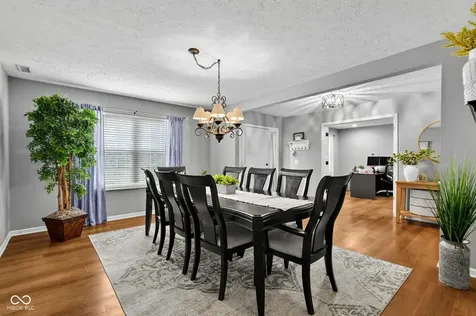 10851 Dillon Place Fishers IN 46038