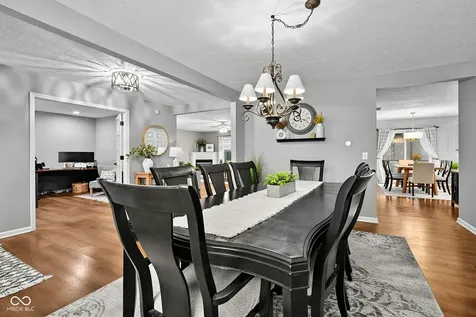 10851 Dillon Place Fishers IN 46038