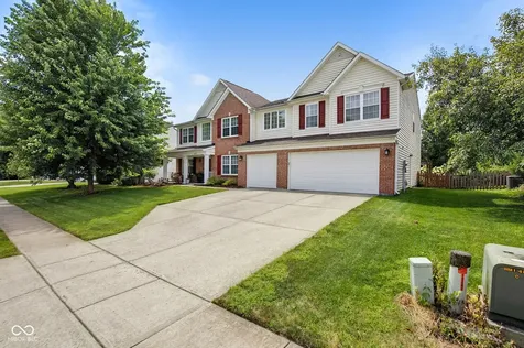 10851 Dillon Place Fishers IN 46038