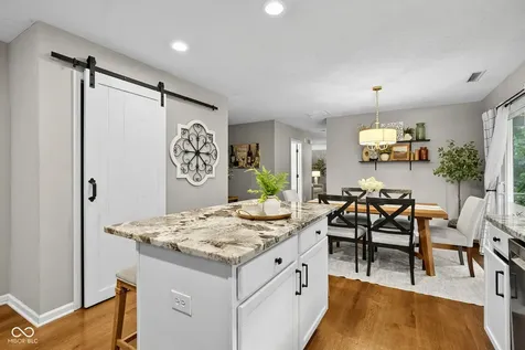 10851 Dillon Place Fishers IN 46038