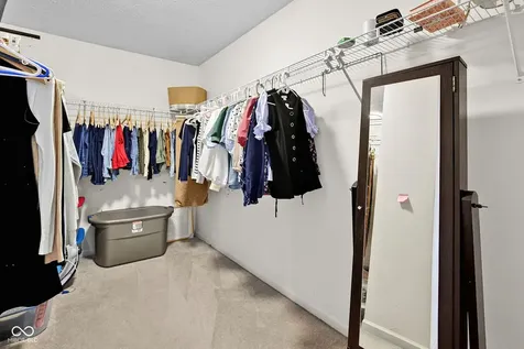 10851 Dillon Place Fishers IN 46038