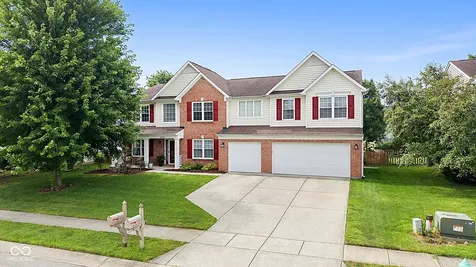 10851 Dillon Place Fishers IN 46038