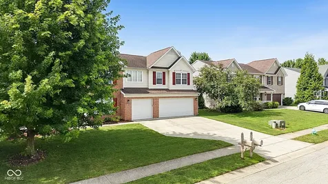 10851 Dillon Place Fishers IN 46038