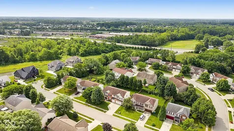 10851 Dillon Place Fishers IN 46038
