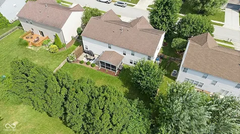 10851 Dillon Place Fishers IN 46038