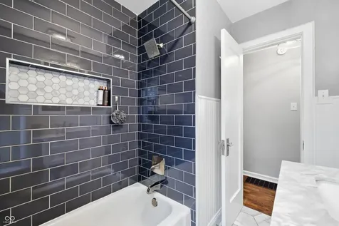 6108 Indianola Avenue Indianapolis IN 46220