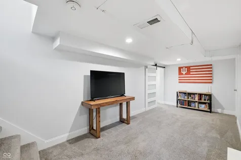 6108 Indianola Avenue Indianapolis IN 46220