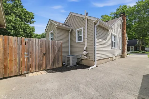 6108 Indianola Avenue Indianapolis IN 46220
