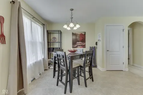 1670 Roundhouse Circle Greenwood IN 46143