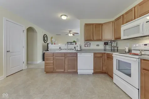 1670 Roundhouse Circle Greenwood IN 46143