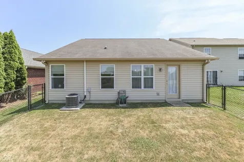 1670 Roundhouse Circle Greenwood IN 46143