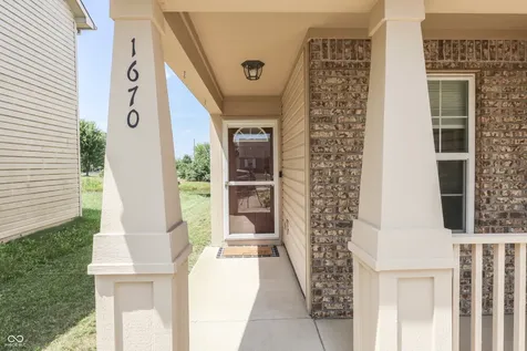 1670 Roundhouse Circle Greenwood IN 46143