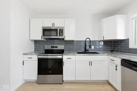 824 Longfellow Lane Plainfield IN 46168