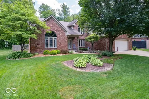 3897 S Woodfield Drive S New Palestine IN 46163