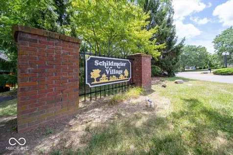 3897 S Woodfield Drive S New Palestine IN 46163