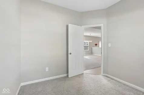 13823 Oak Grove Court Fishers IN 46038