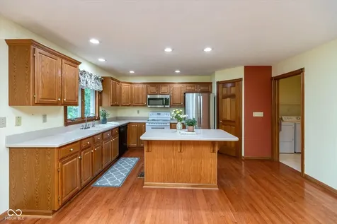 131 Wagon Trail Mooresville IN 46158