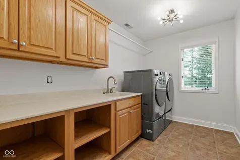 12472 Sanderling Trace Fishers IN 46037