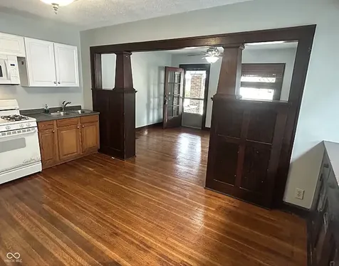 322 N Oakland Avenue Indianapolis IN 46201