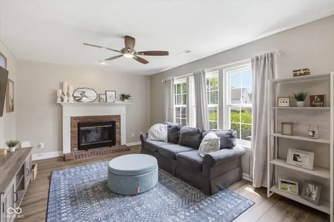 10206 Carmine Drive Noblesville IN 46060