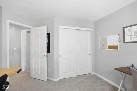 10206 Carmine Drive Noblesville IN 46060