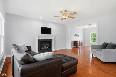 10235 Bent Creek Court Fishers IN 46037