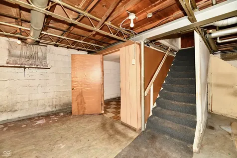 2055 Winfield Avenue Indianapolis IN 46222