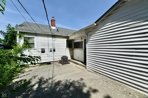 2055 Winfield Avenue Indianapolis IN 46222