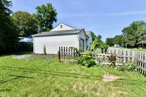 2055 Winfield Avenue Indianapolis IN 46222