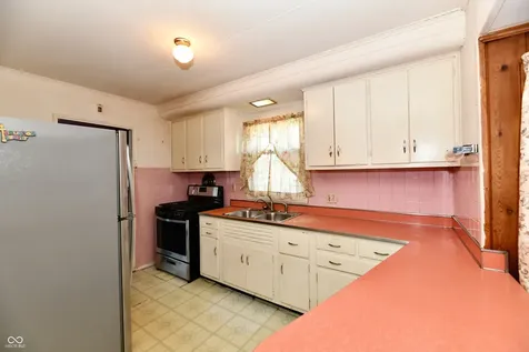 2055 Winfield Avenue Indianapolis IN 46222