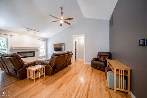 7253 Wolffe Drive Fishers IN 46038