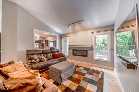 7253 Wolffe Drive Fishers IN 46038