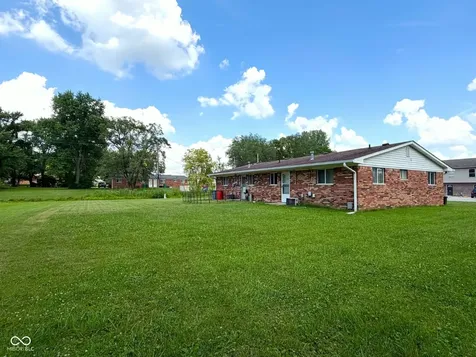 234-236 Lehr Drive Mooresville IN 46158