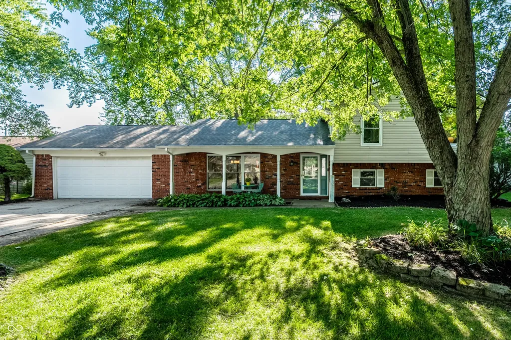 8815 Deer Run Drive Indianapolis IN 46256