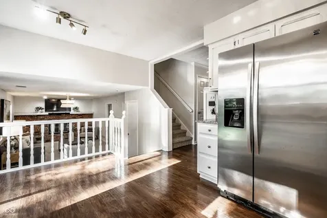 8815 Deer Run Drive Indianapolis IN 46256