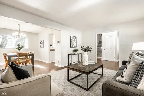 8815 Deer Run Drive Indianapolis IN 46256