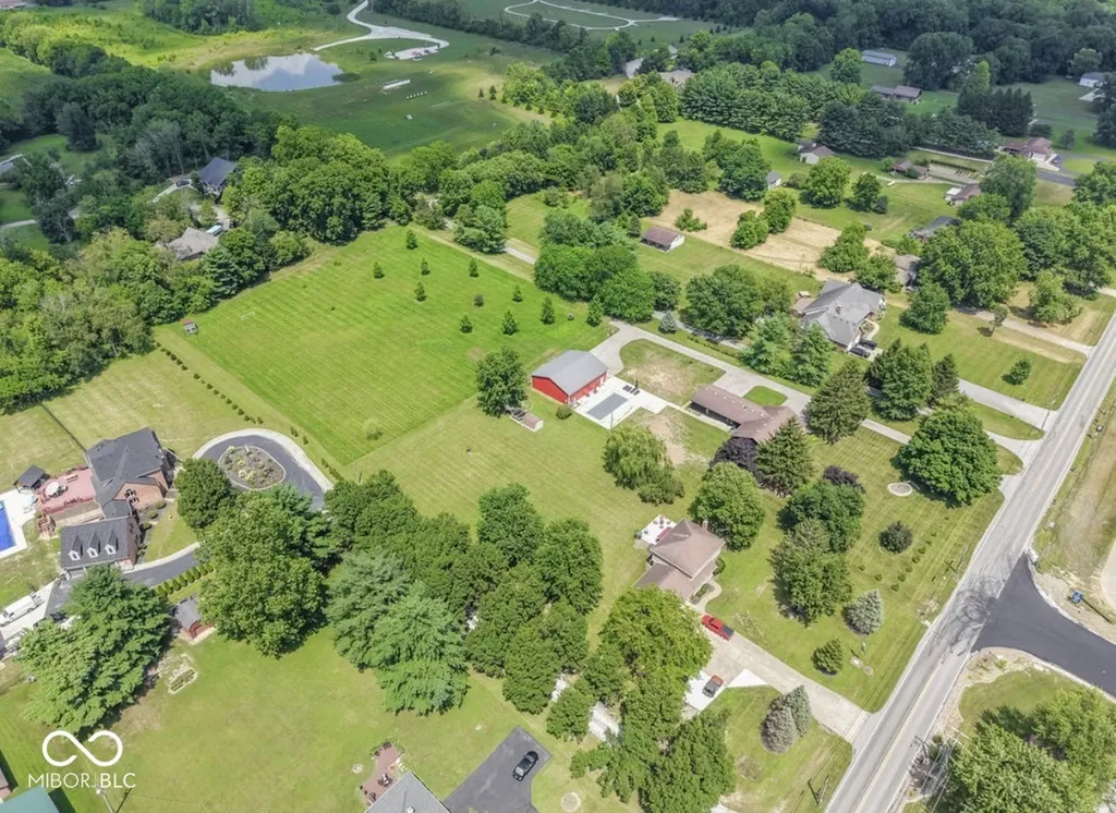 00 E County Road 100 North Avon IN 46123