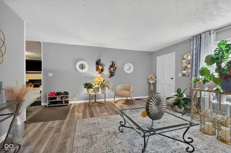 3675 Kline Court Indianapolis IN 46226