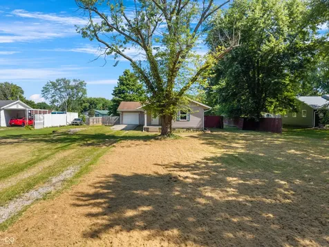 353 Trinton Circle Bedford IN 47421