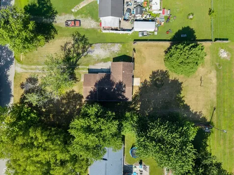 353 Trinton Circle Bedford IN 47421